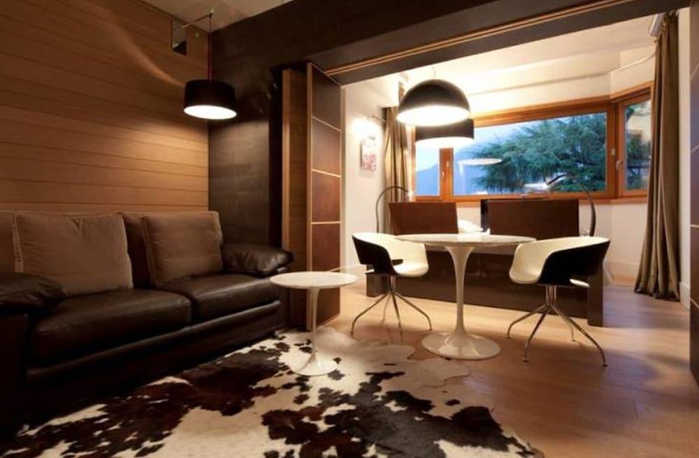 Hotel Milano Alpen Resort Meeting&Spa Castione della Presolana Exteriör bild